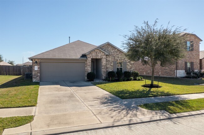 1827 Brady Shores Dr in Rosenberg, TX - Building Photo - Building Photo