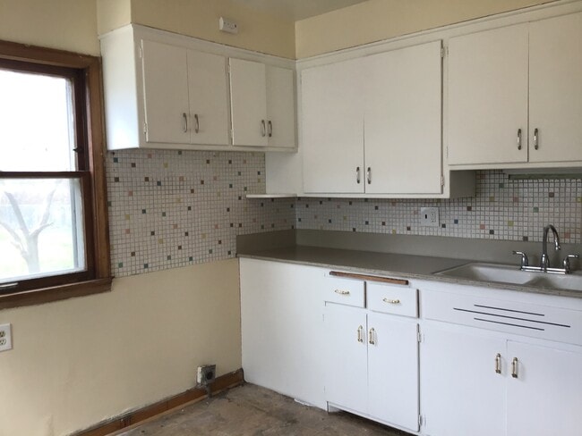 property at 4505 N 44th St