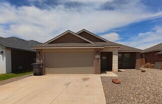 2703 Ranch Ave. in Midland, TX - Building Photo