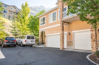 1061 Canyon Meadow Dr in Provo, UT - Building Photo - Building Photo