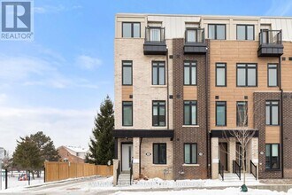 26 Case Ootes Dr in Toronto, ON - Building Photo - Building Photo