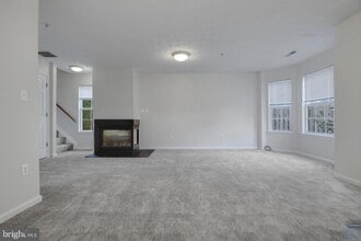 50 Amberstone Ct in Annapolis, MD - Building Photo - Building Photo