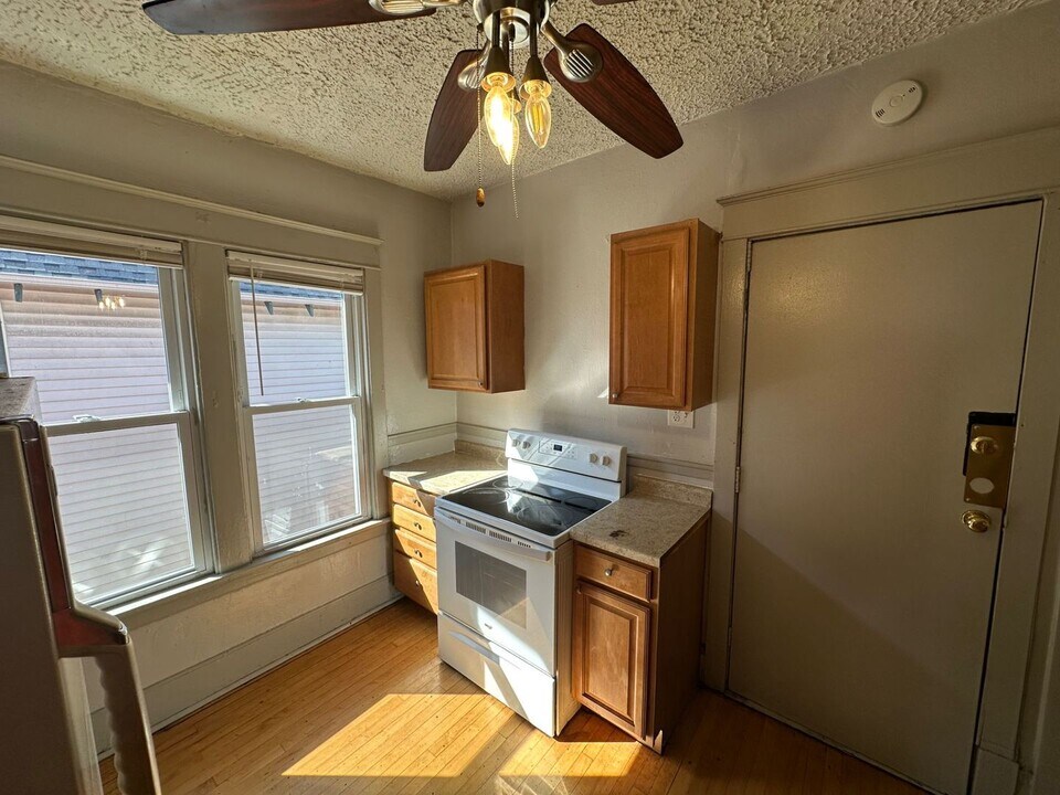 2539-2541-2541 N 44th St in Milwaukee, WI - Building Photo