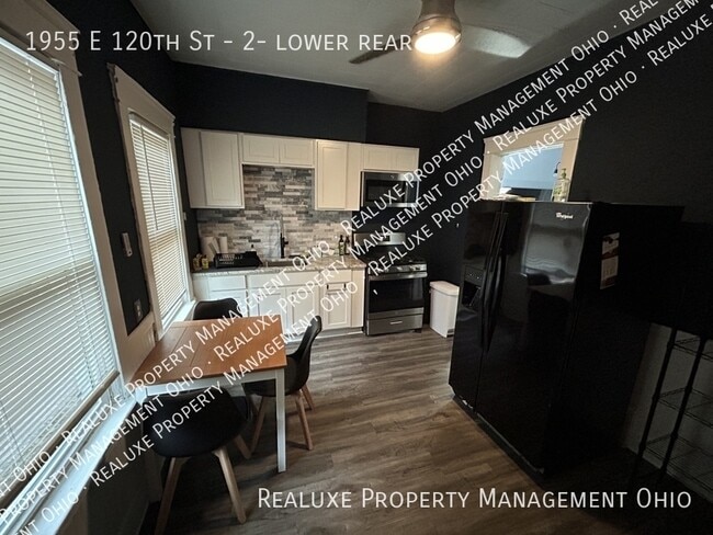 1955 E 120th St in Cleveland, OH - Building Photo - Building Photo