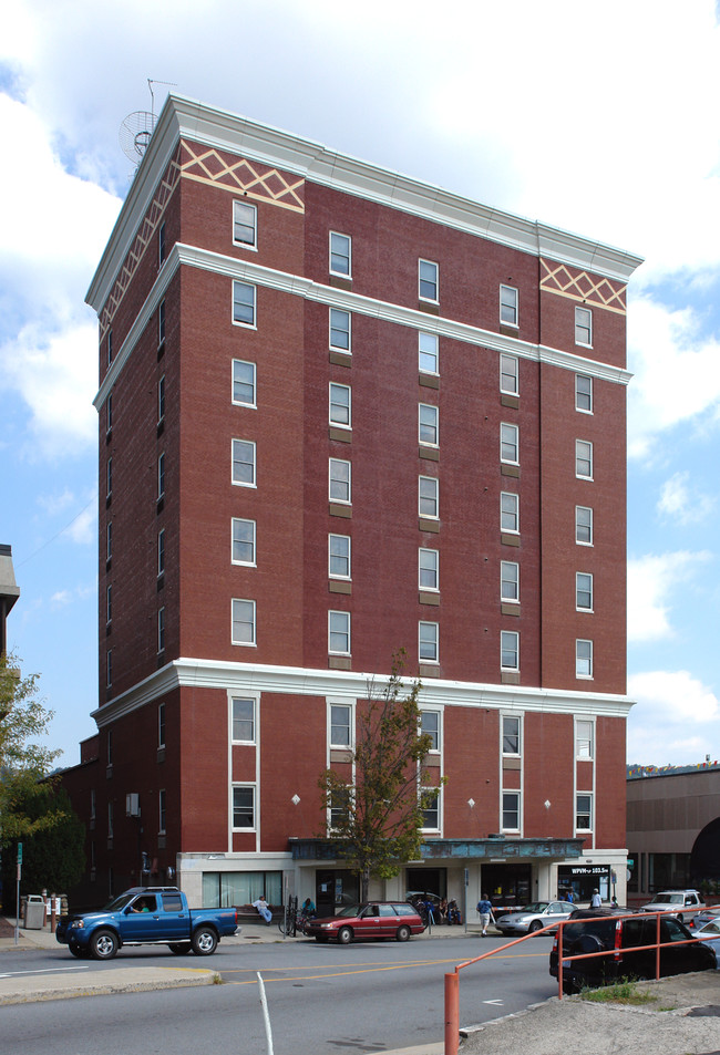 Vanderbilt Apartments in Asheville, NC - Building Photo - Building Photo