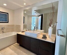 250 Sunny Isles Blvd, Unit 3-1603 in Sunny Isles Beach, FL - Building Photo - Building Photo