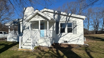 391 Poplar Springs Rd in Roaring River, NC - Building Photo