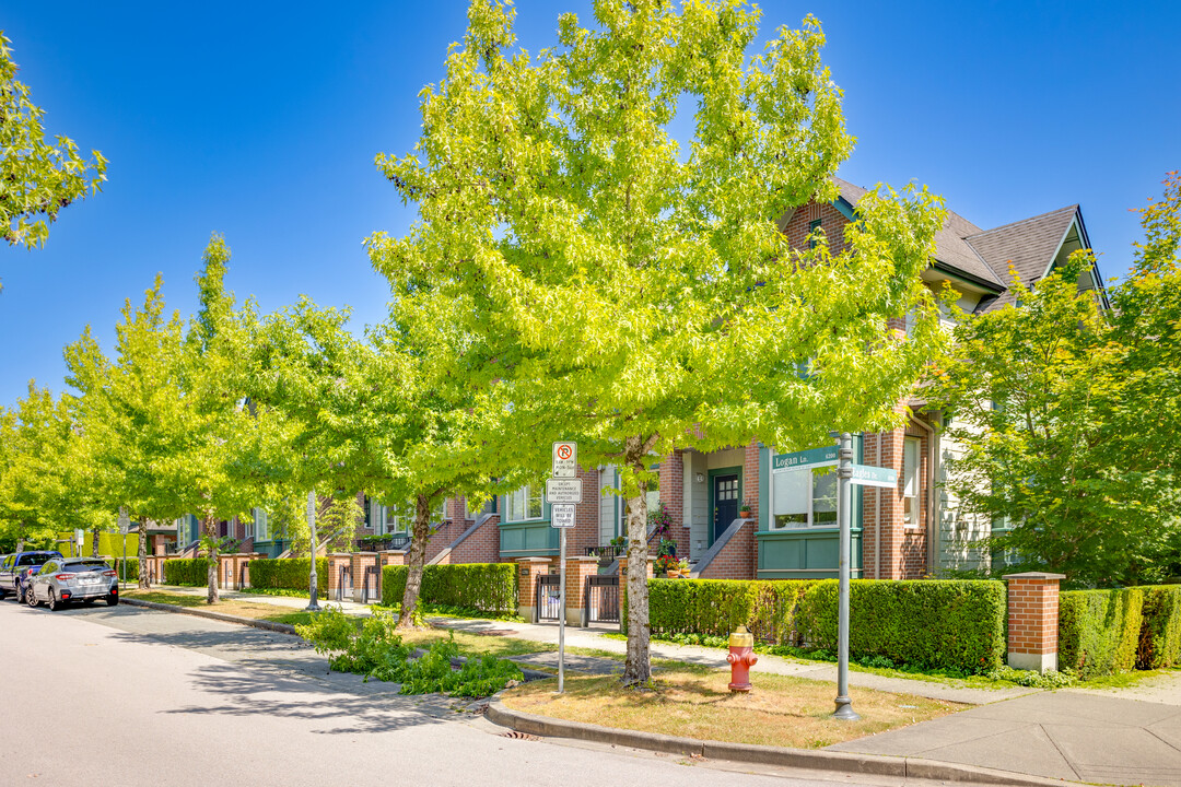 Logan Lane Townhouses in Vancouver, BC - Building Photo