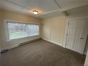 144 Clinton Ave in Cortland, NY - Building Photo - Building Photo