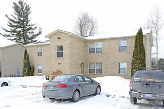 West Water Pines in Port Huron, MI - Building Photo - Building Photo