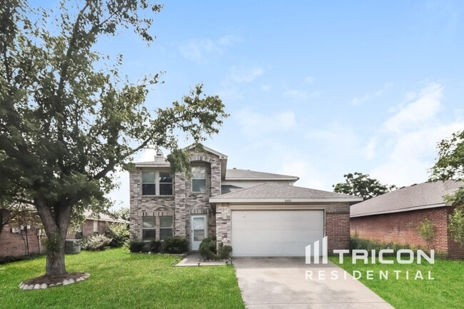 property at 8400 Swan Park Dr