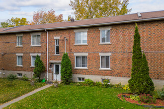 255 45E Av in Montréal, QC - Building Photo - Primary Photo