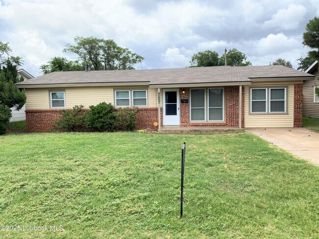 property at 5207 39th St