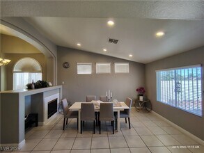 4442 Sweet Stone Pl in Las Vegas, NV - Building Photo - Building Photo