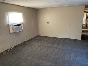 2900 Grand Ave in Kearney, NE - Building Photo - Building Photo