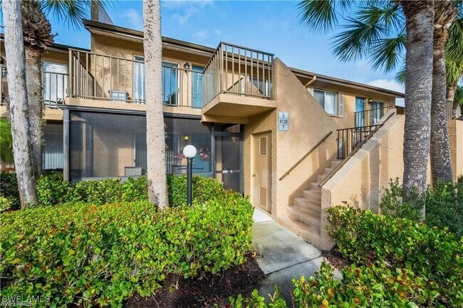 property at 4130 Looking Glass Ln