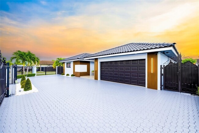 property at 3221 SW 140th Ave