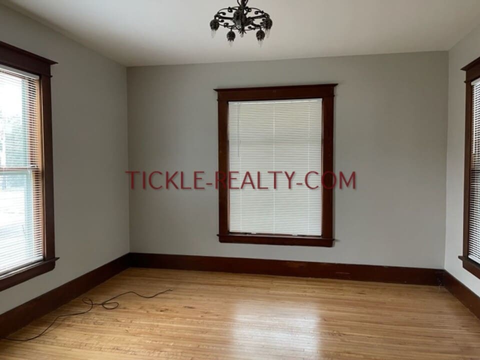 3902 Rush Mendon Rd in Mendon, NY - Building Photo