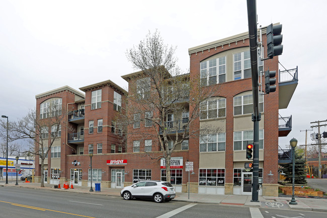 Chamberlin Heights in Denver, CO - Foto de edificio - Building Photo