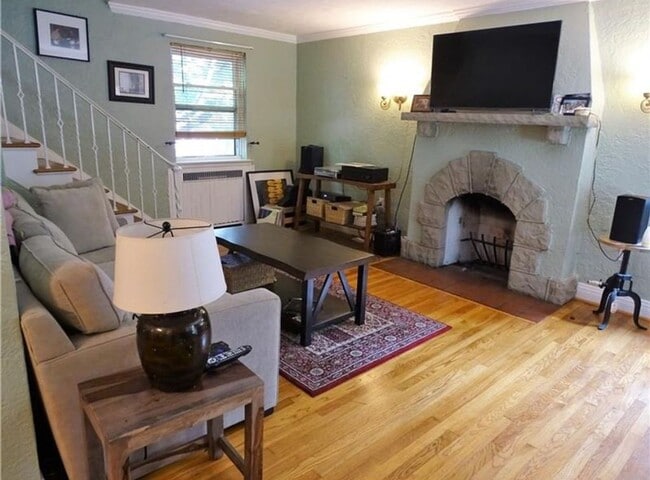 243 Pennsylvania Blvd in Pittsburgh, PA - Building Photo - Building Photo