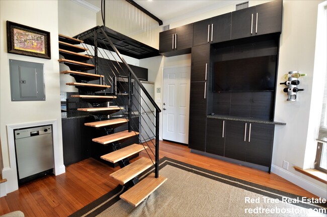 1700 Beacon St in Brookline, MA - Building Photo - Building Photo