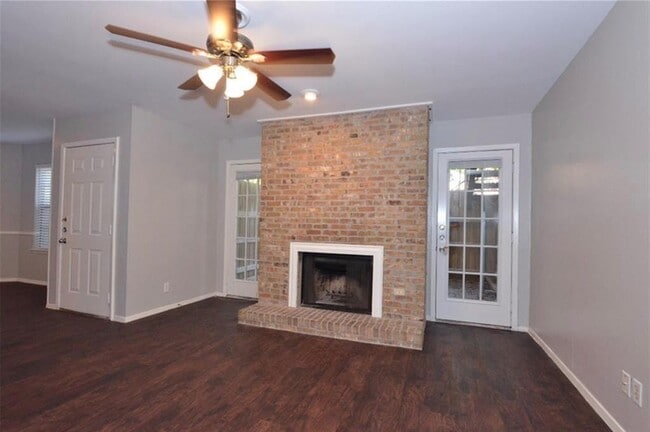 property at 2906 West Ave