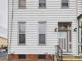 1213 Green St in Harrisburg, PA - Building Photo