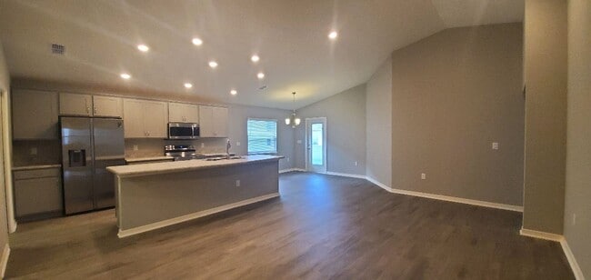 1026 Corso Dr in Winter Haven, FL - Building Photo - Building Photo