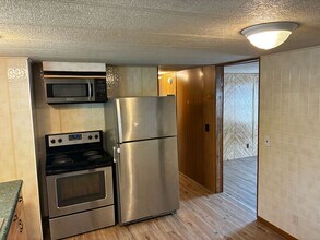 7621 Sunwood Dr in Jacksonville, FL - Building Photo - Building Photo