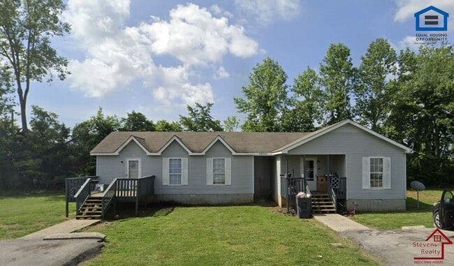 166 Dogwood Pointe Dr in McMinnville, TN - Building Photo - Building Photo