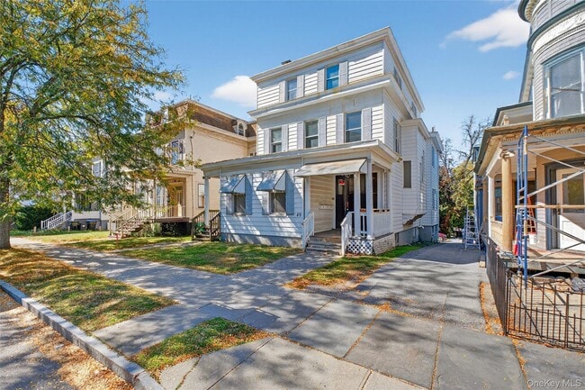 49 S Hamilton St in Poughkeepsie, NY - Building Photo - Building Photo