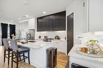 2916 Hawthorne Ave in Dallas, TX - Building Photo - Building Photo