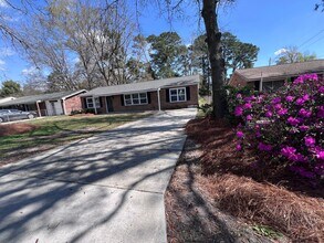 220 Phillips Ave in Port Wentworth, GA - Building Photo - Building Photo
