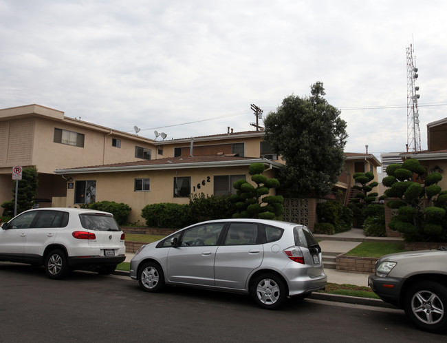 1662 Colby Ave in Los Angeles, CA - Building Photo - Building Photo