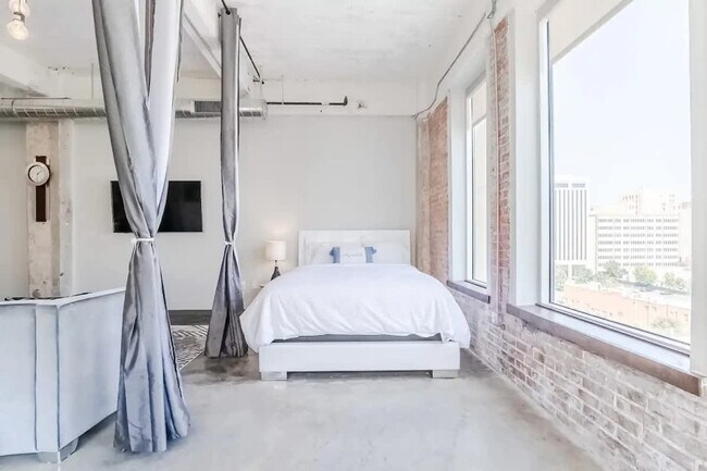500 S Ervay St in Dallas, TX - Building Photo - Building Photo