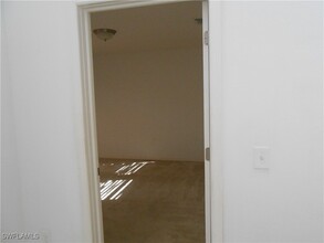 154 Shadowview Ct in Lehigh Acres, FL - Foto de edificio - Building Photo