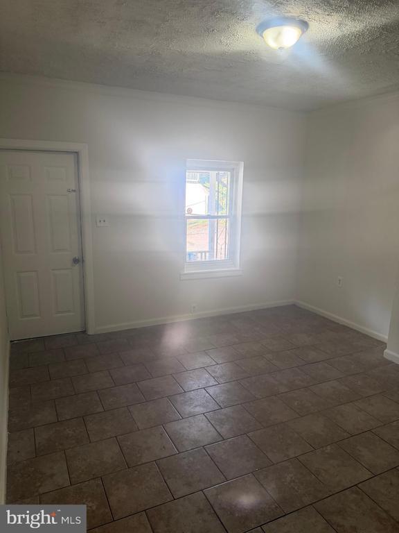 property at 802 Fairbanks Ave