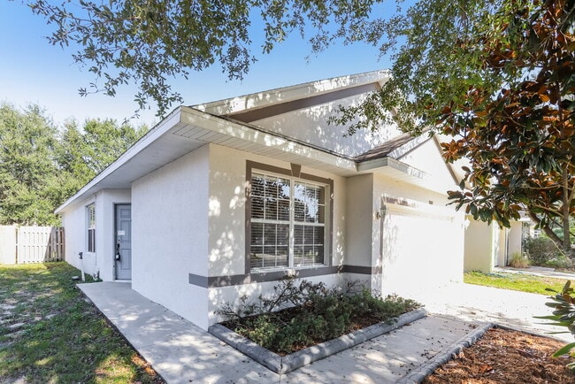 property at 7455 Oxford Garden Cir