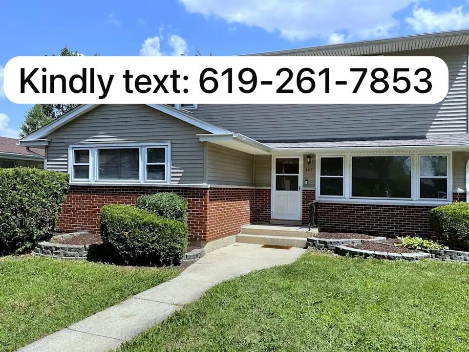 309 Poplar Ave in Bensenville, IL - Building Photo