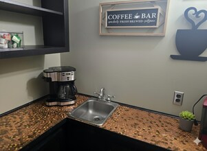 319 Tegarden Rd in Gulfport, MS - Building Photo - Building Photo