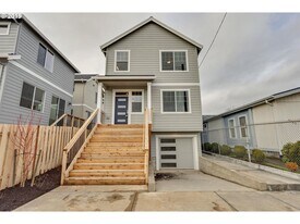 6905 N Jersey St in Portland, OR - Building Photo