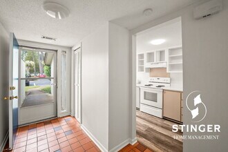 1b Marsh Harbor Dr in Beaufort, SC - Building Photo - Building Photo