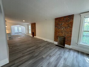 353 W 8th Ave in Columbus, OH - Building Photo - Building Photo