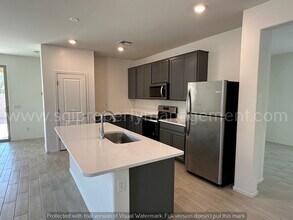 1781 E Desert Breeze Pl in Casa Grande, AZ - Building Photo - Building Photo