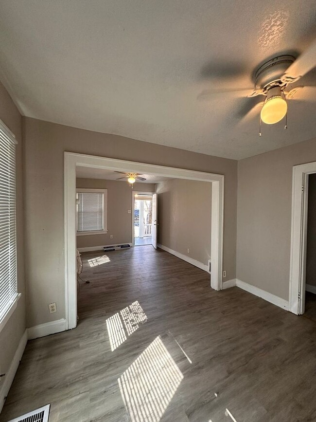4009 Flora Ave in Kansas City, MO - Building Photo - Building Photo