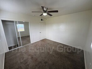 14851 Rd 72 in Tipton, CA - Building Photo - Building Photo