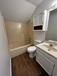 408 Rice Dr photo'
