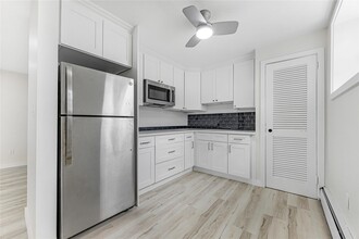 4 Arthur Ln-Unit -A in White Plains, NY - Building Photo - Building Photo
