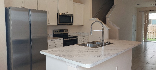 property at 98 Red House Cir