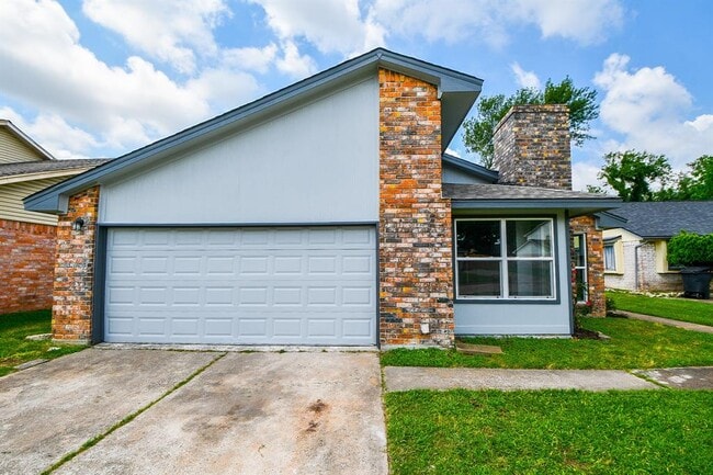 property at 17022 Quail Park Dr